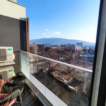 Apartment Mountain View