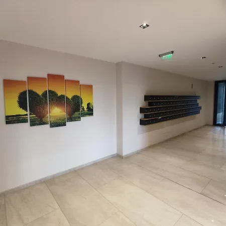 Mountain View Apartment
